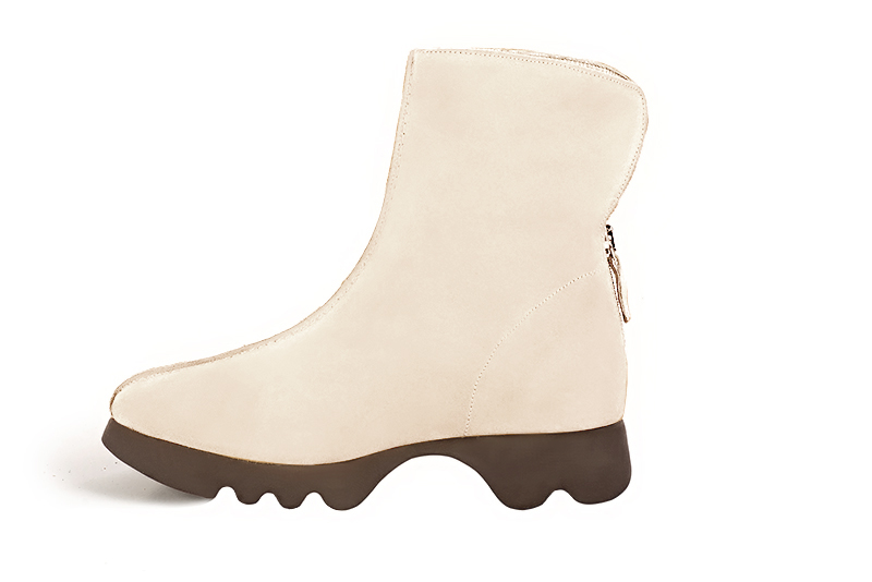 Champagne beige women's ankle boots with a zip at the back.. Profile view - Florence KOOIJMAN